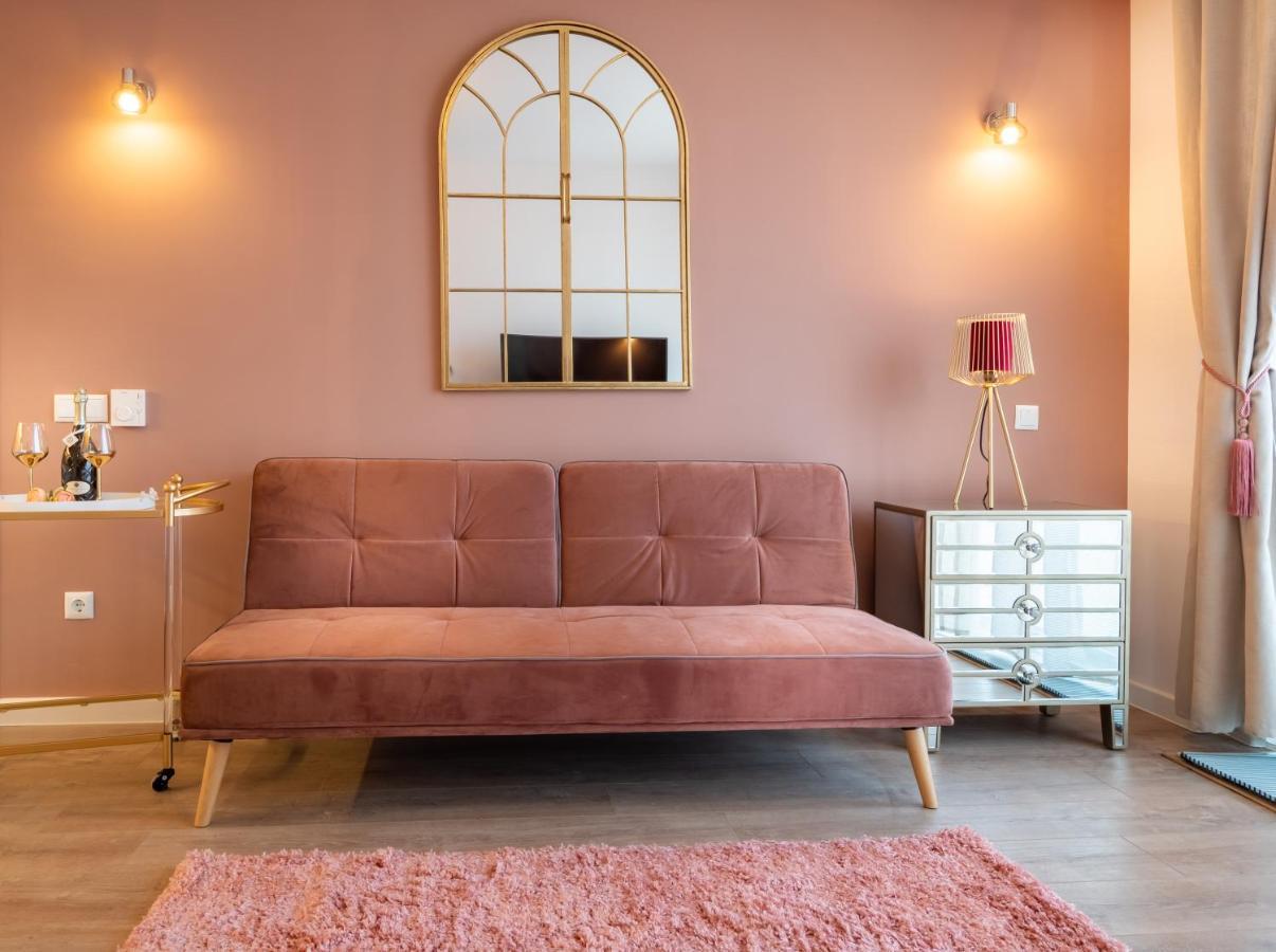 غالات Signature Aparthotel - Boutique المظهر الخارجي الصورة